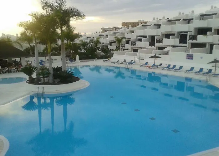 Blu Paradise - Heated Pool Вилла *